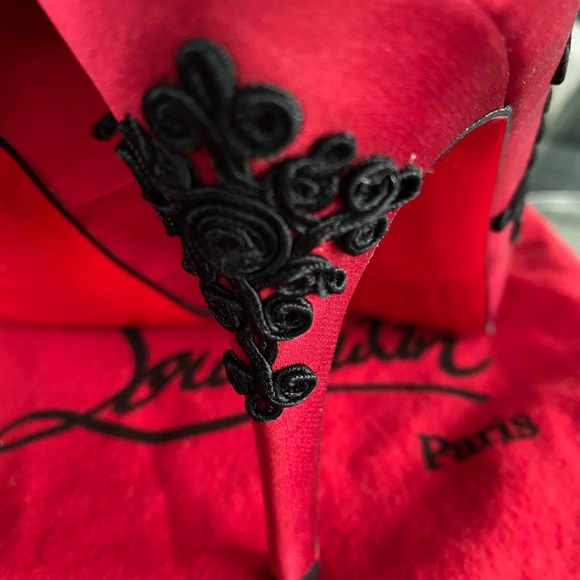 Christian Louboutin Red/Black Satin Heels - Picture 2 of 13